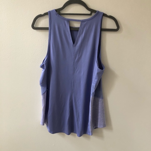 Athletic Tank Top Bundle (L) - Picture 3 of 10